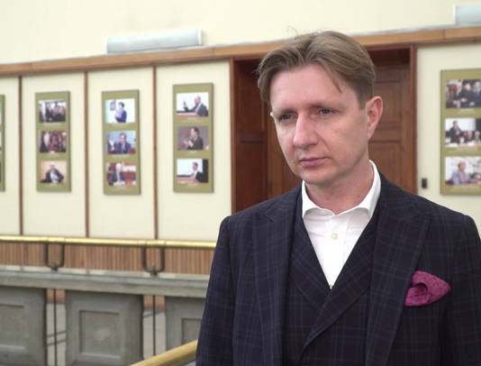 Rosyjska gospodarka całkiem dobrze radzi sobie z sankcjami, bo była na nie przygotowana. Dopiero odcięcie się Europy od dostaw surowców sparaliżowałoby budżet Rosji