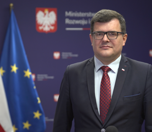 Termomodernizacja budynku pozwoli ograniczyć rachunki za energię i ogrzewanie. Nie wystarczy tylko wymiana źródła ciepła