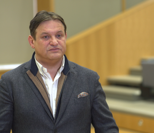 Wynagrodzenia nie nadążają za inflacją. Jednak ich bardziej dynamiczny wzrost grozi większymi problemami firm